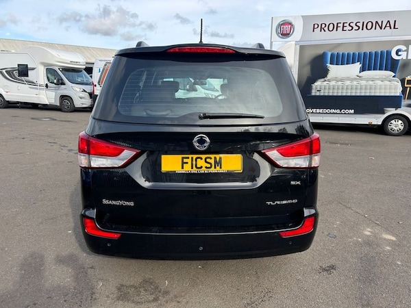 Used Ssangyong Turismo 2015 for sale - 68607309: Photo 6