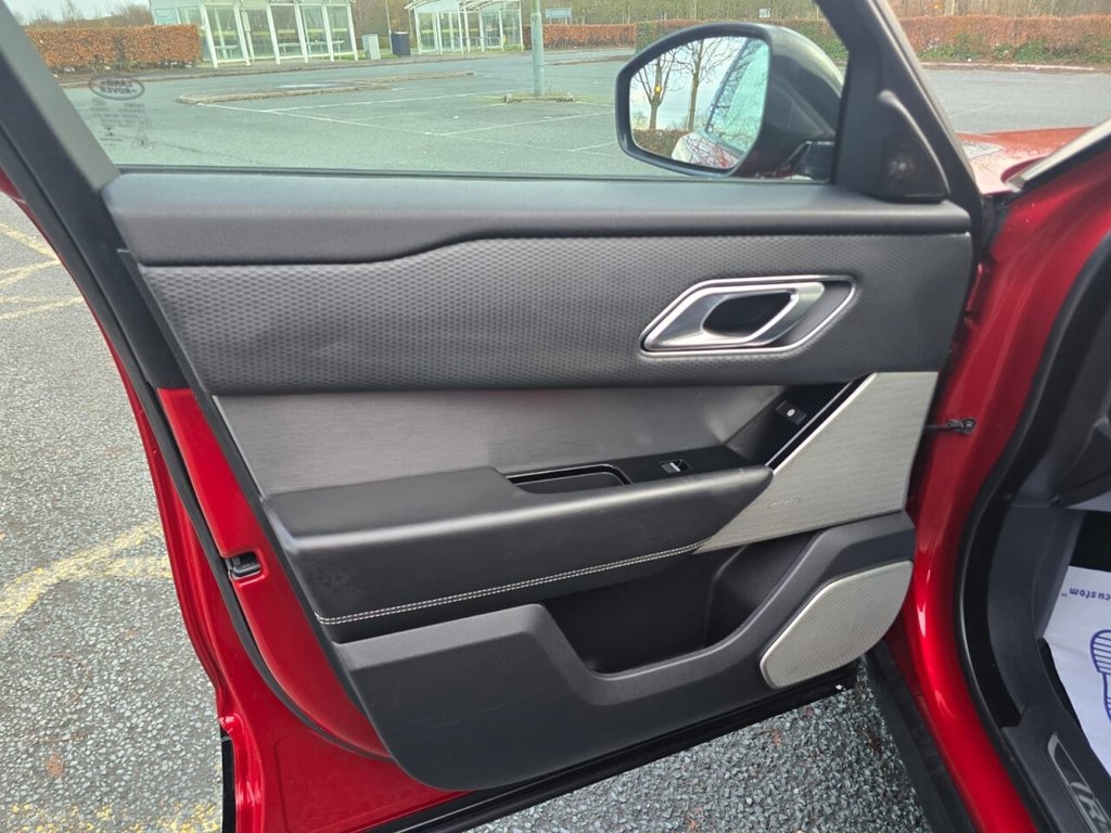 Used Land Rover Range Rover Velar 2018 for sale - 76323695: Photo 43