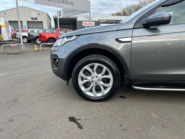 Used Land Rover Discovery Sport 2018 for sale - 74002475: Photo 10