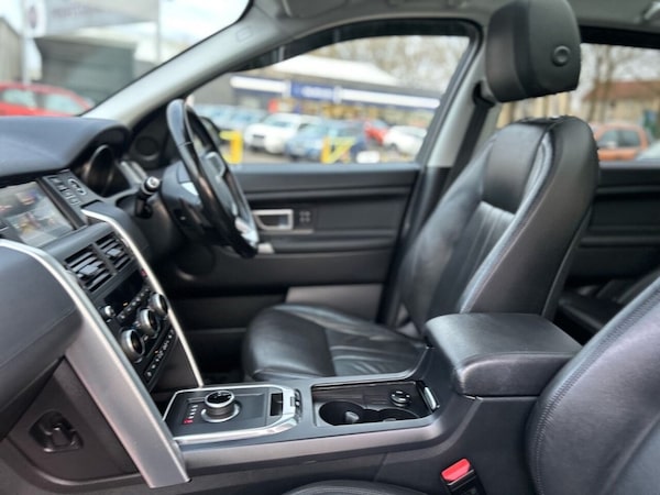 Used Land Rover Discovery Sport 2018 for sale - 74002475: Photo 27