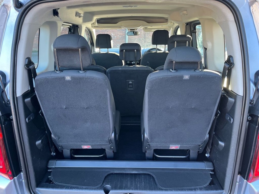 Used Vauxhall Combo Life 2019 for sale - 76256650: Photo 26