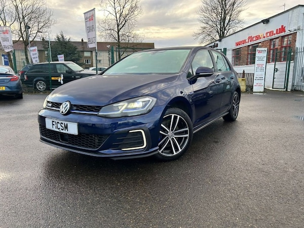 Used Volkswagen Golf 2018 for sale - 69726531: Photo 1