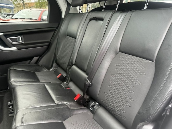 Used Land Rover Discovery Sport 2017 for sale - 67152734: Photo 34