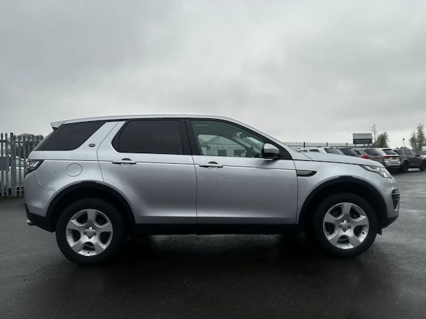 Used Land Rover Discovery Sport 2017 for sale - 67152734: Photo 6