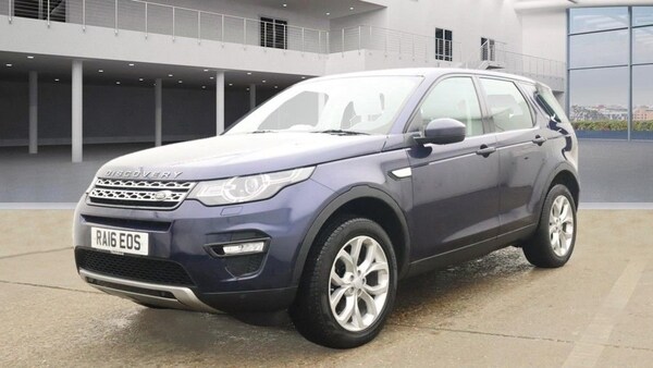 Used Land Rover Discovery Sport 2016 for sale - 73413812: Photo 2