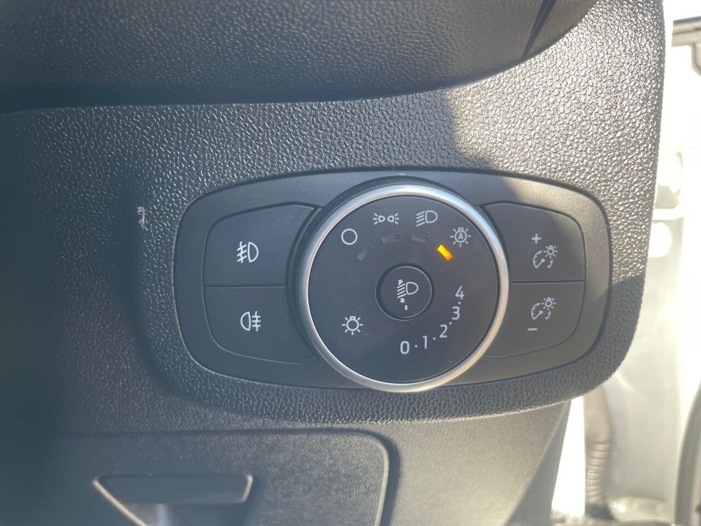 Used Ford Fiesta 2017 for sale - 77780804: Photo 28