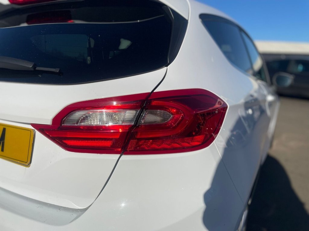 Used Ford Fiesta 2017 for sale - 77780804: Photo 9