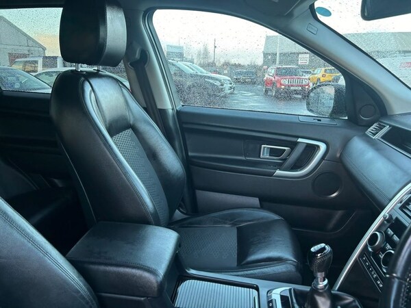 Used Land Rover Discovery Sport 2016 for sale - 69624317: Photo 19