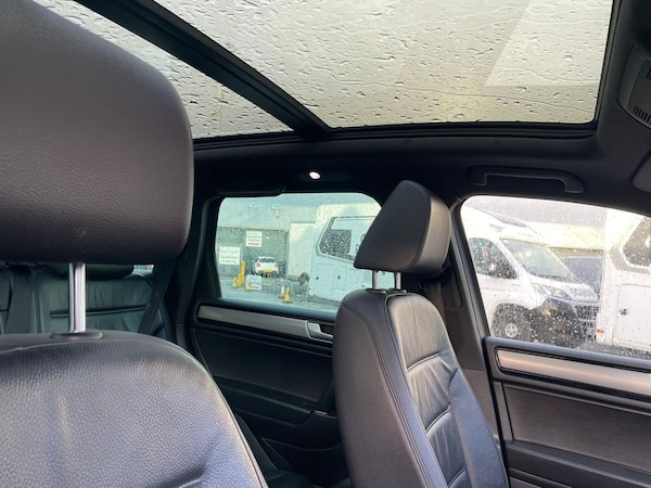 Used Volkswagen Touareg 2014 for sale - 65560654: Photo 15
