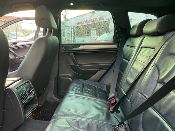 Used Volkswagen Touareg 2014 for sale - 65560654: Photo 23