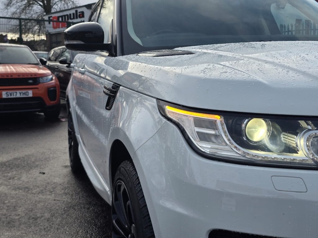 Used Land Rover Range Rover Sport 2015 for sale - 76256590: Photo 12