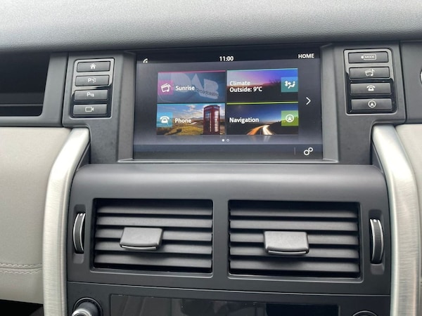 Used Land Rover Discovery Sport 2015 for sale - 65891339: Photo 28