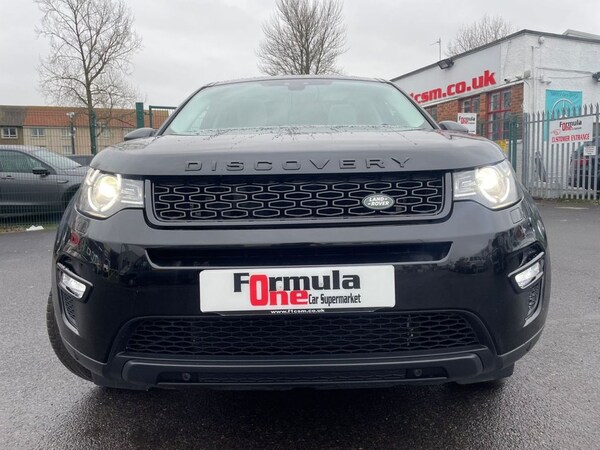 Used Land Rover Discovery Sport 2015 for sale - 65891339: Photo 2