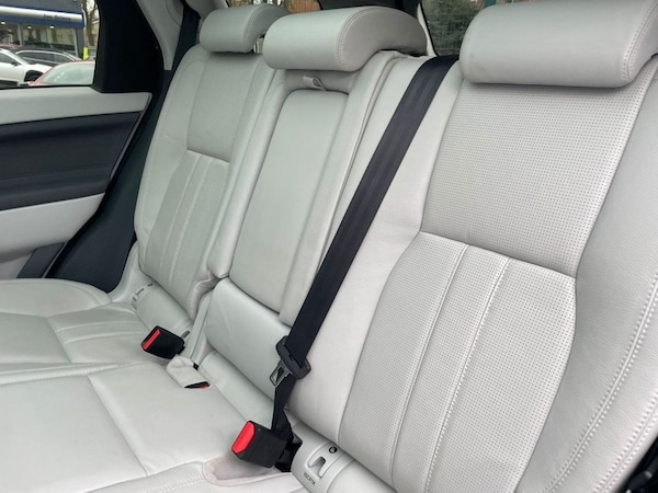 Used Land Rover Discovery Sport 2015 for sale - 65891339: Photo 37