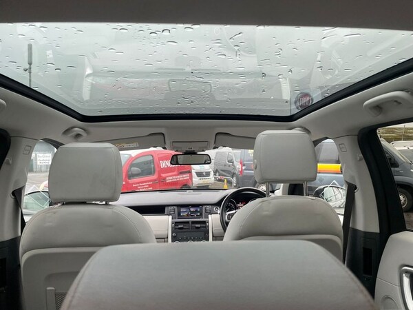Used Land Rover Discovery Sport 2015 for sale - 65891339: Photo 42