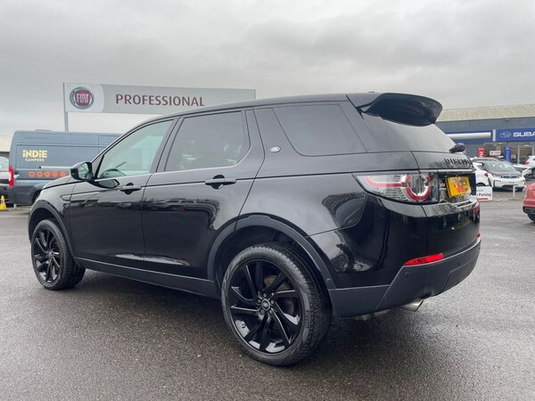 Used Land Rover Discovery Sport 2015 for sale - 65891339: Photo 4