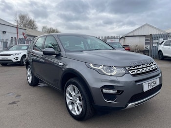 Used Land Rover Discovery Sport 2016 for sale - 77967528: Photo
