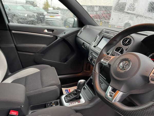 Used Volkswagen Tiguan 2015 for sale - 64434743: Photo 18