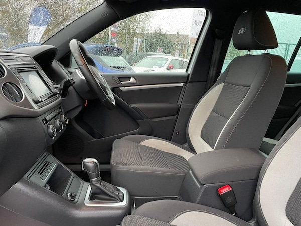 Used Volkswagen Tiguan 2015 for sale - 64434743: Photo 30