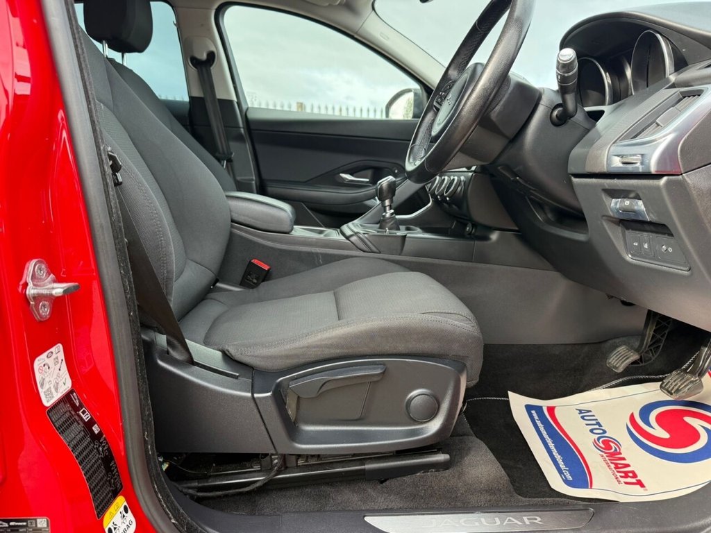 Used Jaguar E-Pace 2019 for sale - 76132632: Photo 21