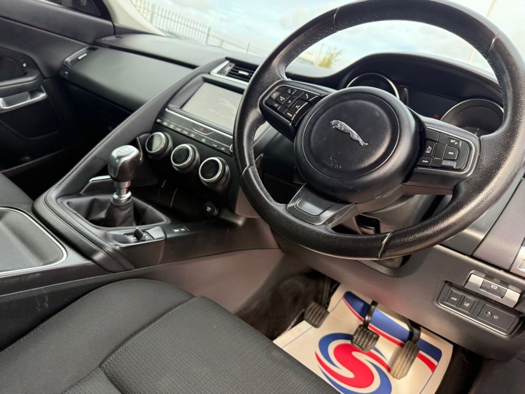 Used Jaguar E-Pace 2019 for sale - 76132632: Photo 29