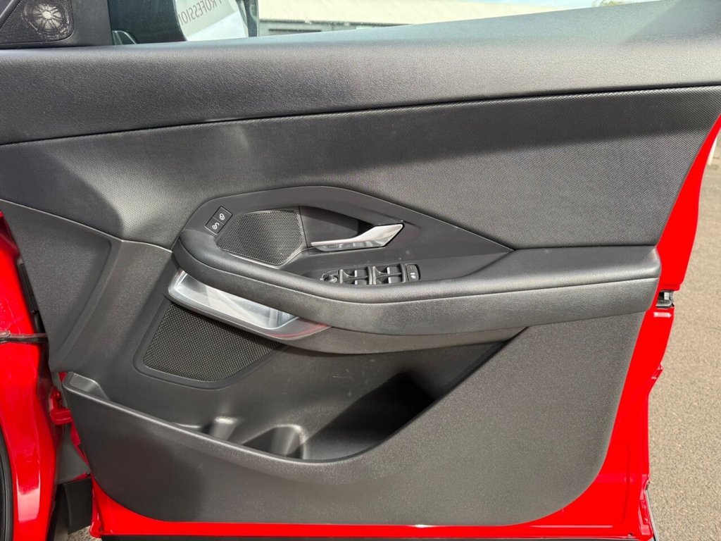 Used Jaguar E-Pace 2019 for sale - 76132632: Photo 34