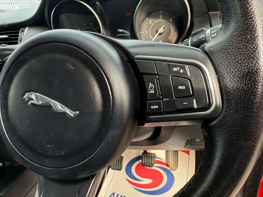 Used Jaguar E-Pace 2019 for sale - 76132632: Photo 35