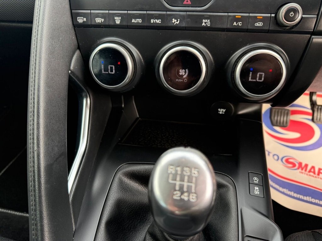 Used Jaguar E-Pace 2019 for sale - 76132632: Photo 45