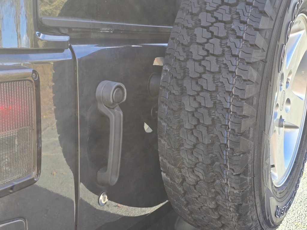 Used Jeep Wrangler 2012 for sale - 76256661: Photo 22