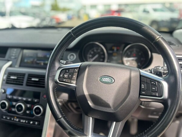 Used Land Rover Discovery Sport 2017 for sale - 71976590: Photo 14