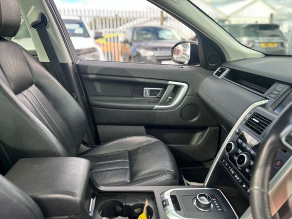 Used Land Rover Discovery Sport 2017 for sale - 71976590: Photo 19