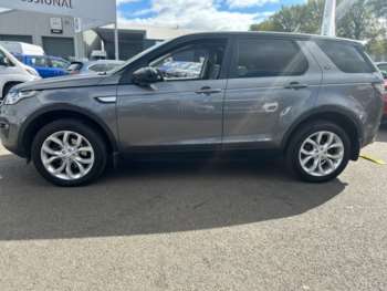 Used Land Rover Discovery Sport 2017 for sale - 71976590: Photo