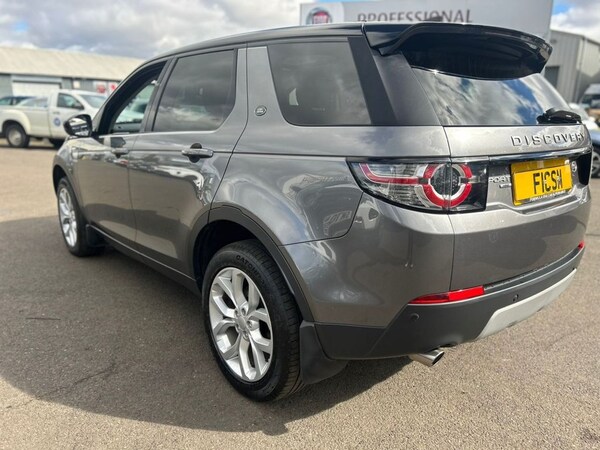 Used Land Rover Discovery Sport 2017 for sale - 71976590: Photo 6