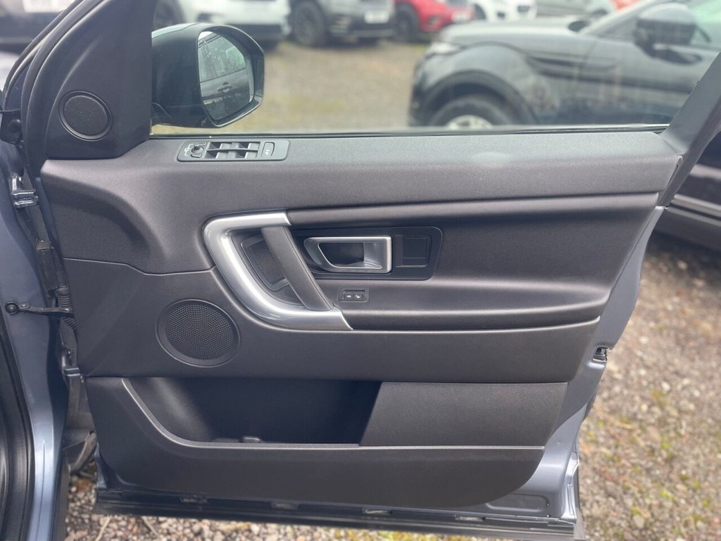 Used Land Rover Discovery Sport 2018 for sale - 76256697: Photo 31