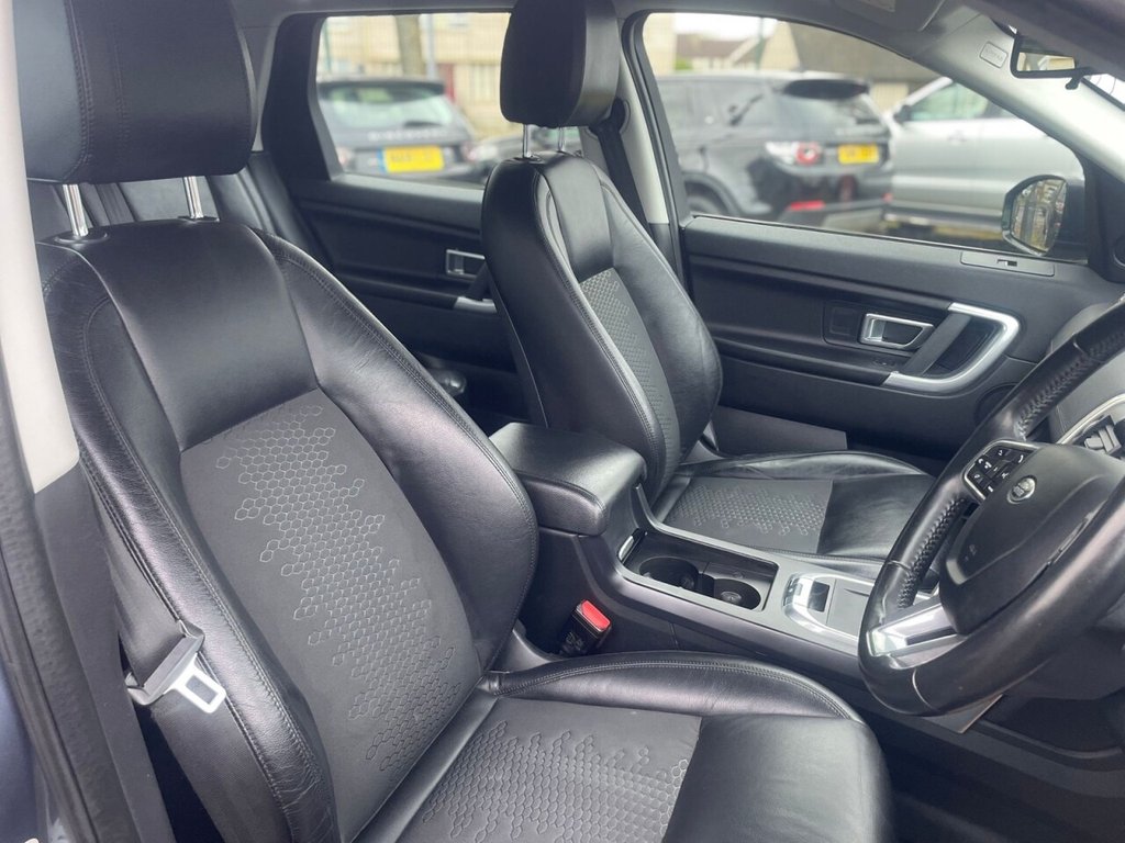 Used Land Rover Discovery Sport 2018 for sale - 76256697: Photo 33
