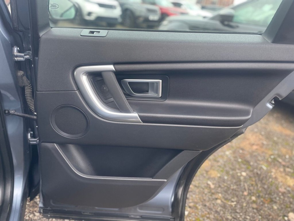 Used Land Rover Discovery Sport 2018 for sale - 76256697: Photo 35