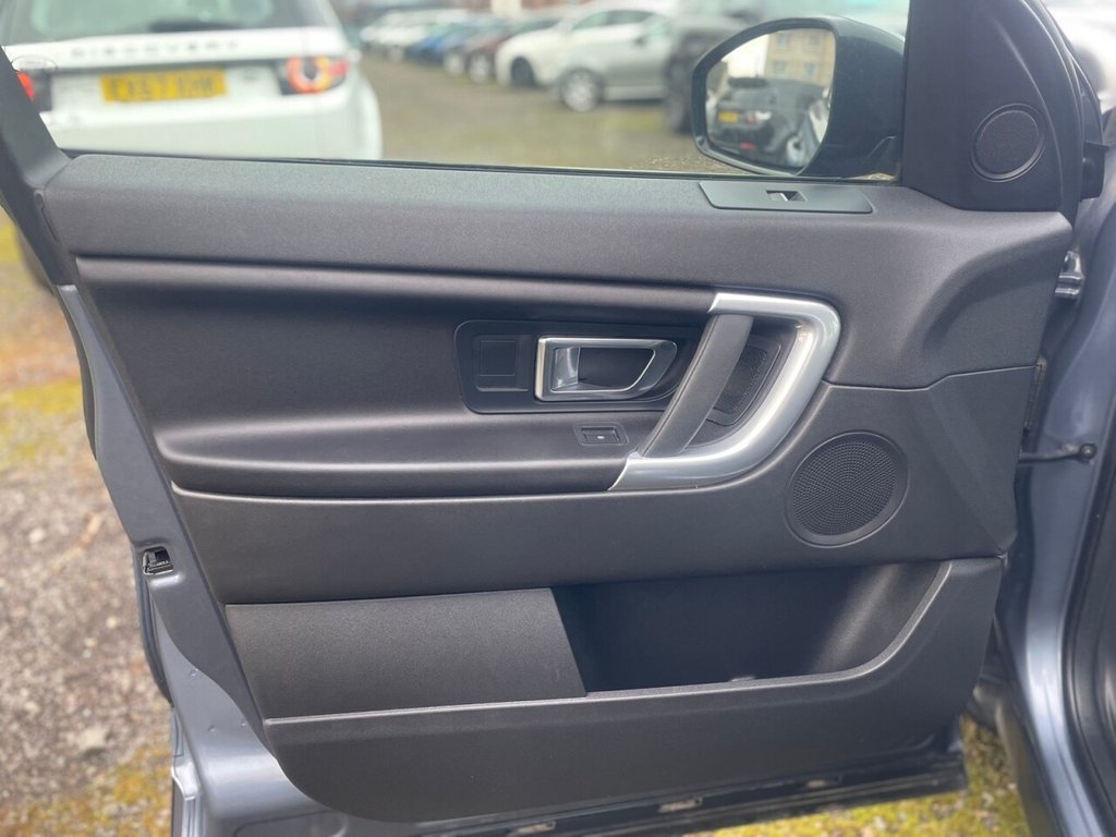 Used Land Rover Discovery Sport 2018 for sale - 76256697: Photo 42