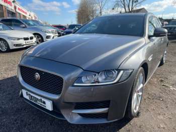 Used Jaguar XF 2018 for sale - 69945844: Photo