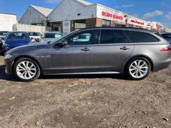 Used Jaguar XF 2018 for sale - 69945844: Photo