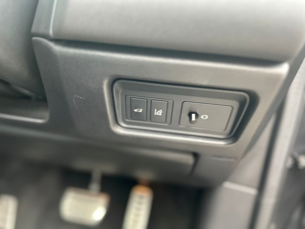 Used Volvo XC90 2017 for sale - 77669041: Photo 33