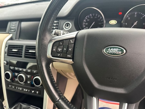 Used Land Rover Discovery Sport 2015 for sale - 72590201: Photo 17