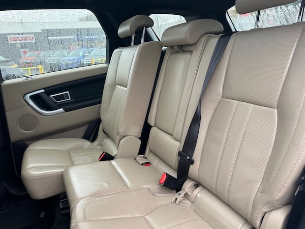 Used Land Rover Discovery Sport 2015 for sale - 72590201: Photo 31