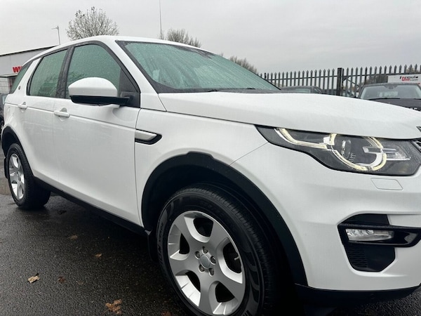 Used Land Rover Discovery Sport 2015 for sale - 72590201: Photo 7