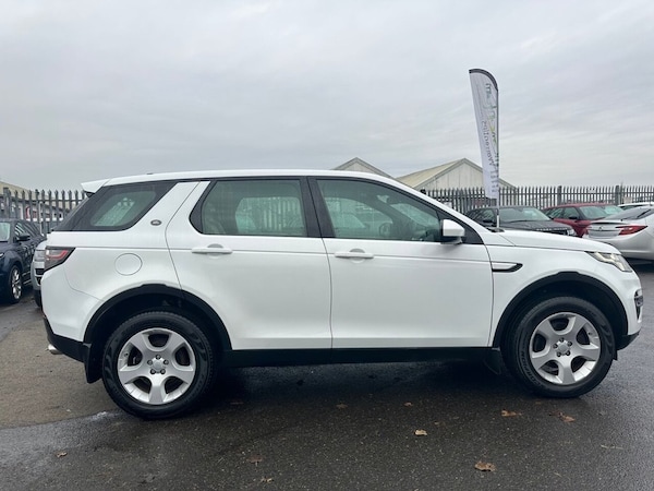 Used Land Rover Discovery Sport 2015 for sale - 72590201: Photo 8