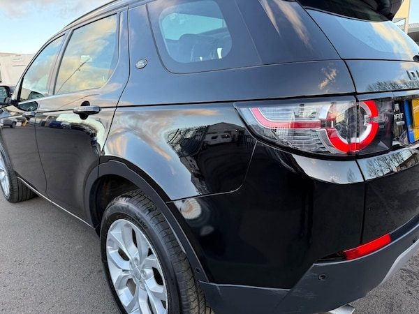 Used Land Rover Discovery Sport 2019 for sale - 73287495: Photo 11