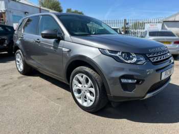 Used Land Rover Discovery Sport 2015 for sale - 74223169: Photo
