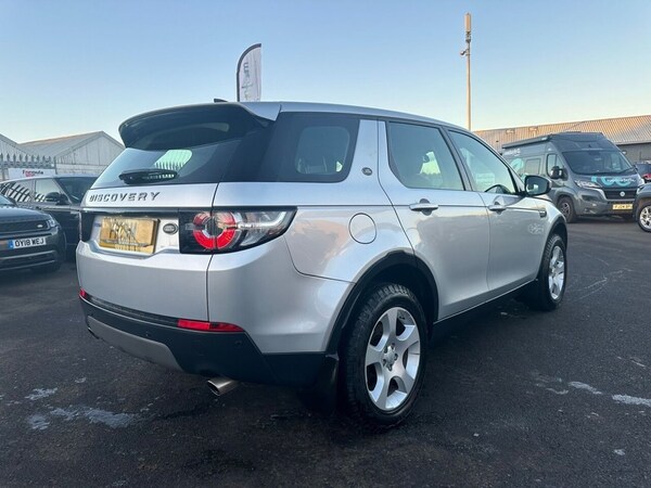 Used Land Rover Discovery Sport 2018 for sale - 72931750: Photo 12