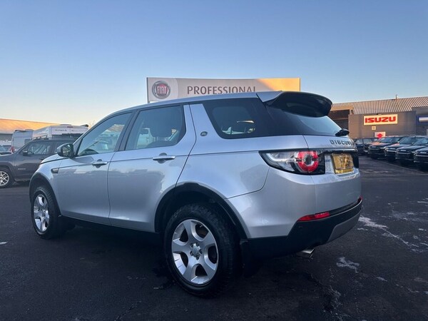 Used Land Rover Discovery Sport 2018 for sale - 72931750: Photo 4