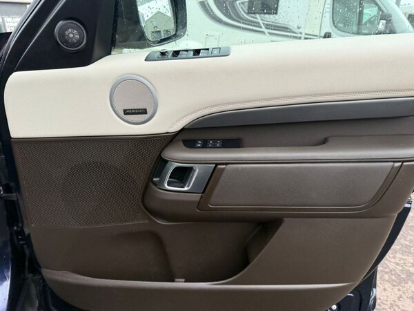 Used Land Rover Discovery 2018 for sale - 73181576: Photo 13