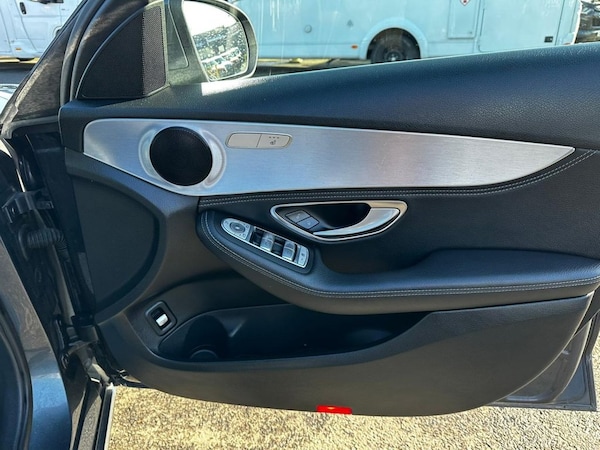 Used Mercedes-Benz C-Class 2015 for sale - 67193544: Photo 18